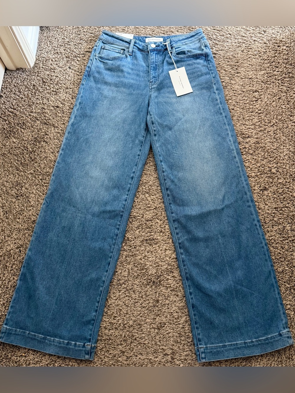 Flying Monkey Wide Leg Jeans in Medium Blue Wash size 29 NWT